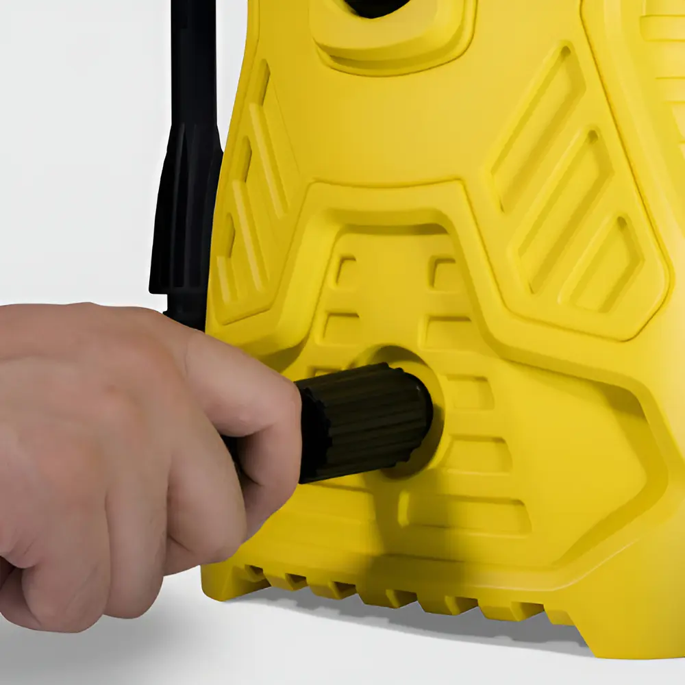 Lavadora de alta pressão compacta Karcher 1500 Psi cor amarela - Imagem 5